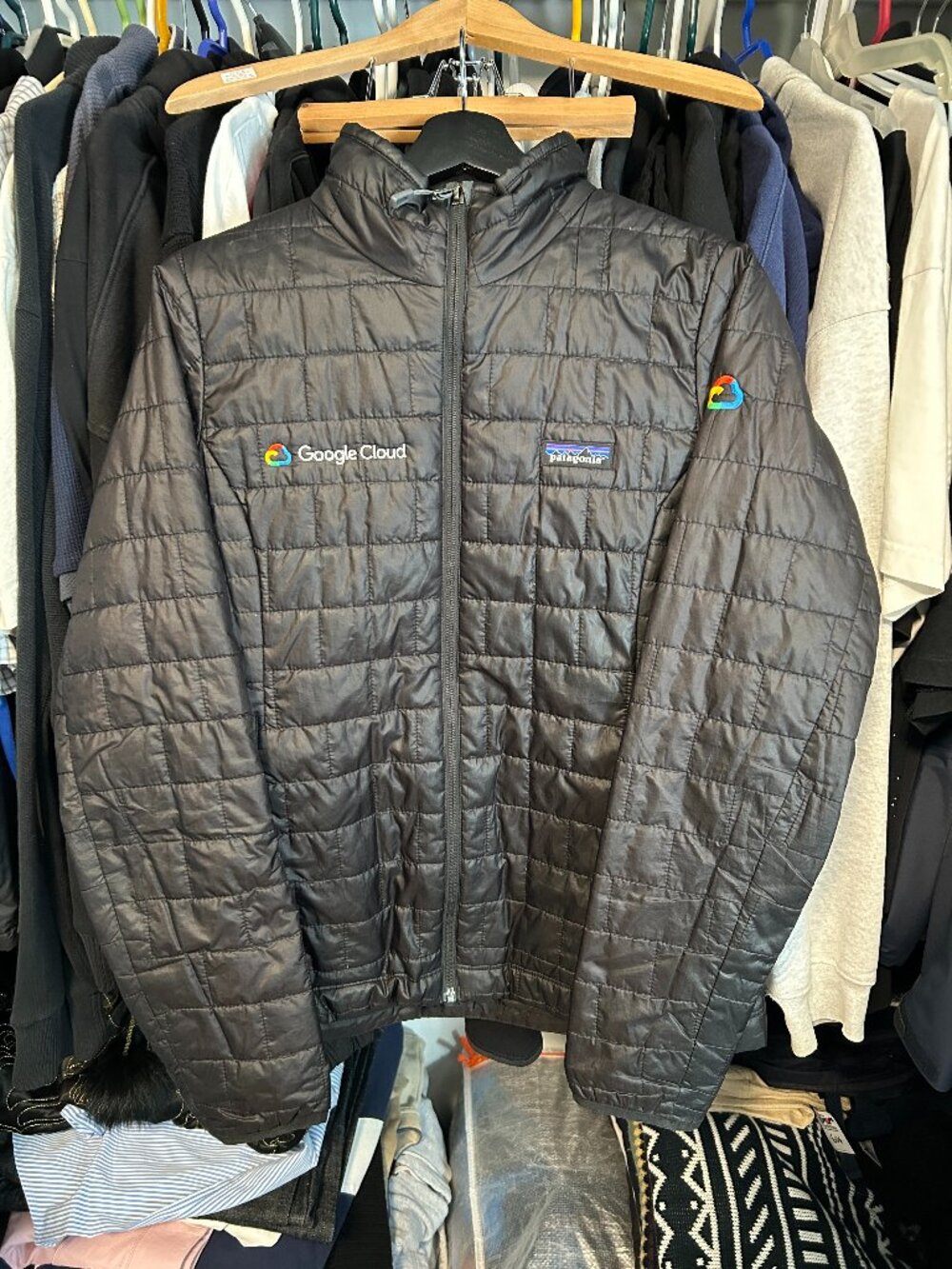 Patagonia Women's Google Cloud Puffer Black Outdoor Gorpcore Jacket - Size M